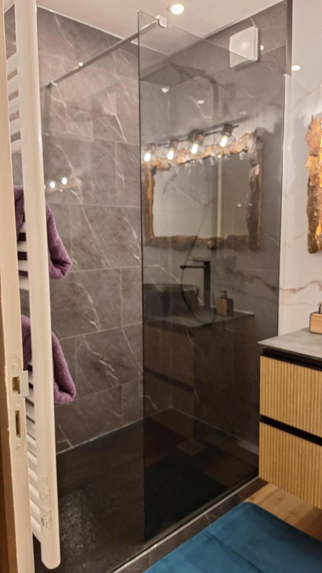 Cures Et Vacances A Amelie Les Bains Exterior foto