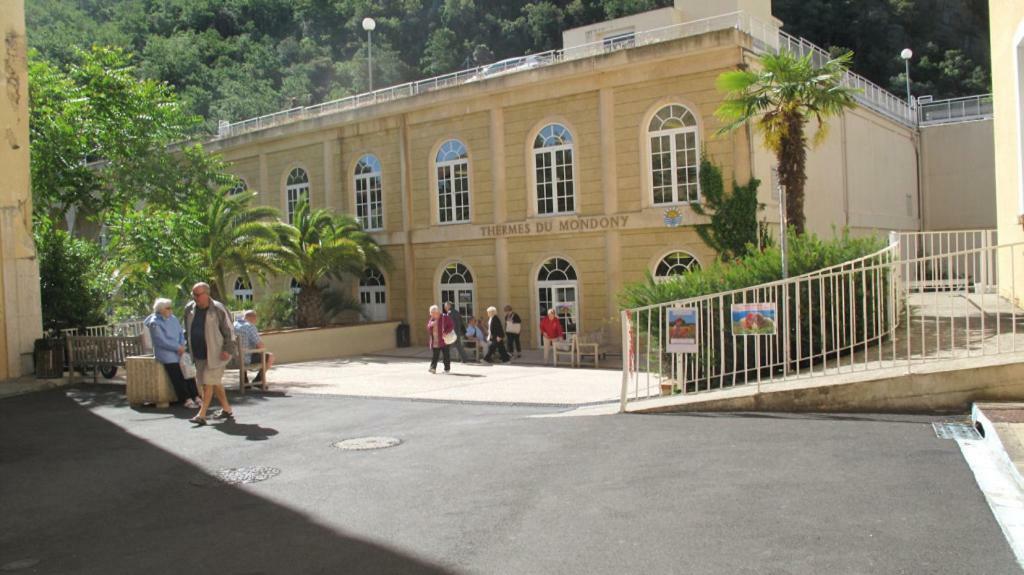 Cures Et Vacances A Amelie Les Bains Exterior foto